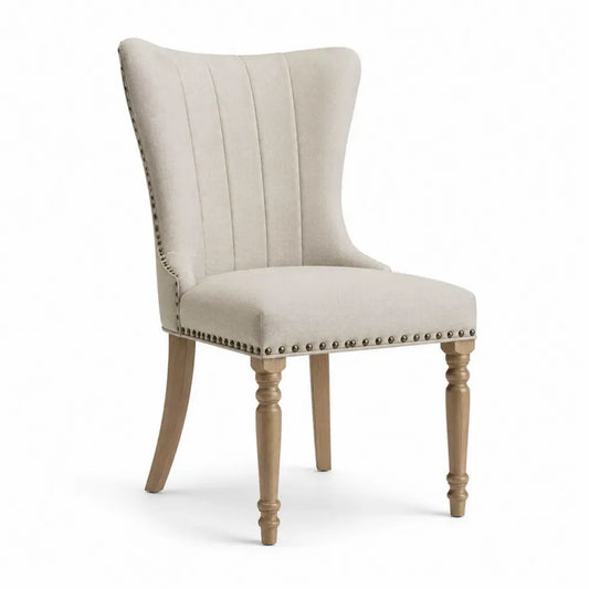 Silla de comedor tapizada 55 cm x 60 cm x 85 cm color beige con patas de madera natural y detalles metálicos